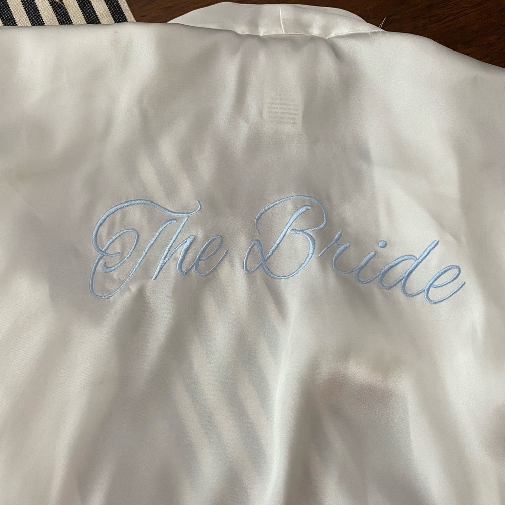 White Silk “The Bride” Robe - Picture 4 of 7